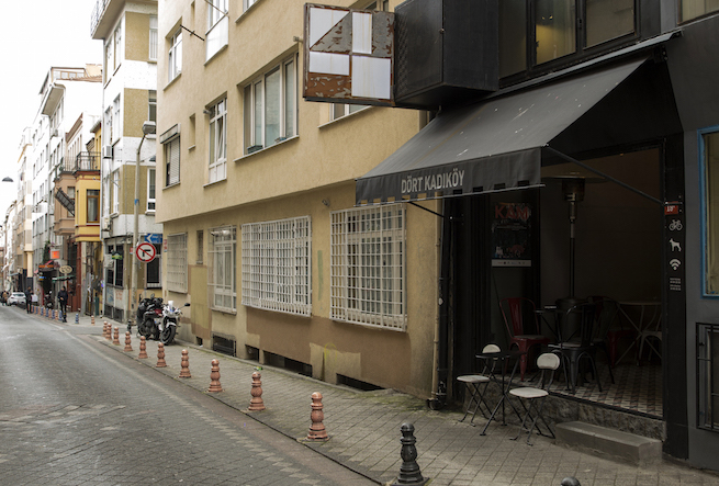 MEKAN İNCELEMESİ: DÖRT KADIKÖY