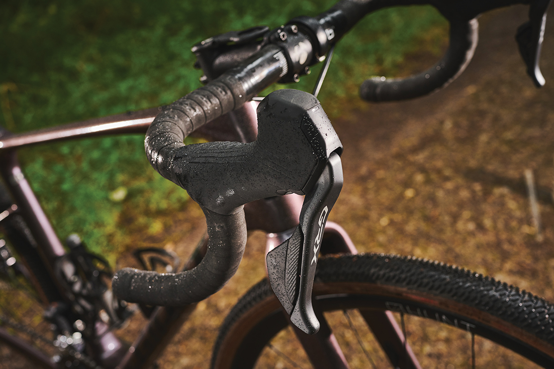Shimano GRX Di2 gravel grupseti inceleme