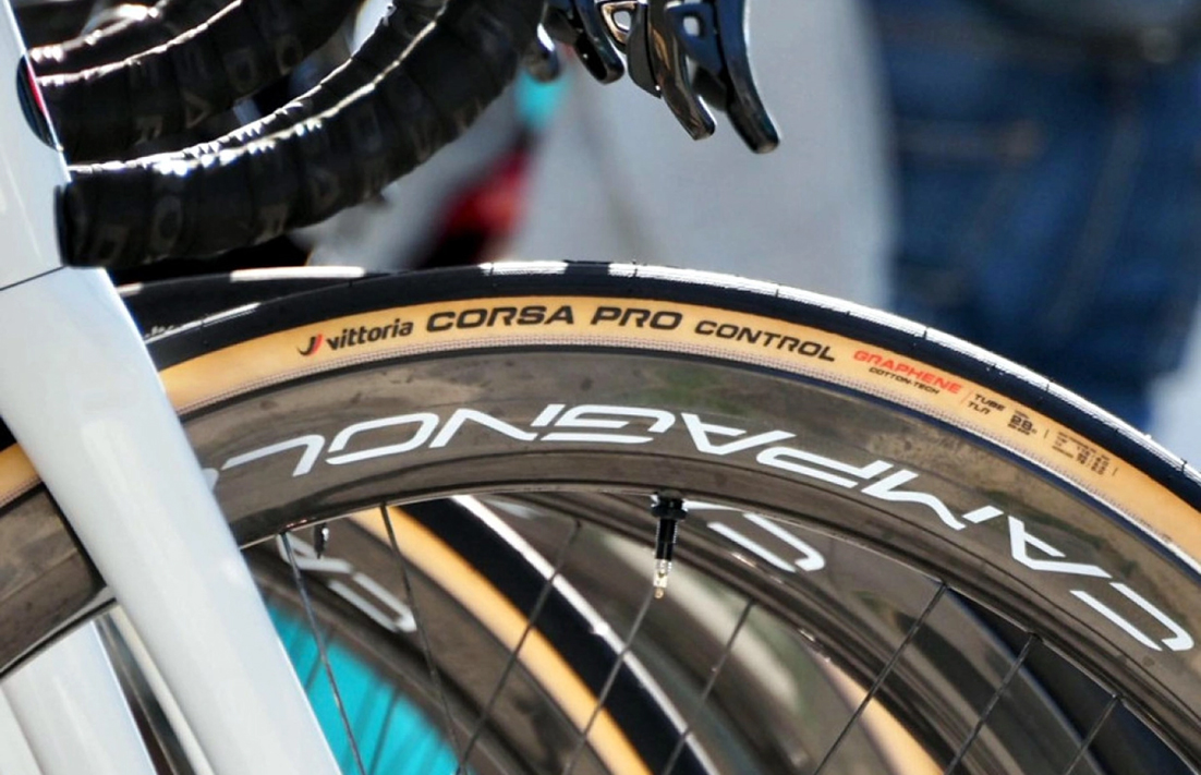 700x28c lastik yol bisikletinde yeni standart mı?